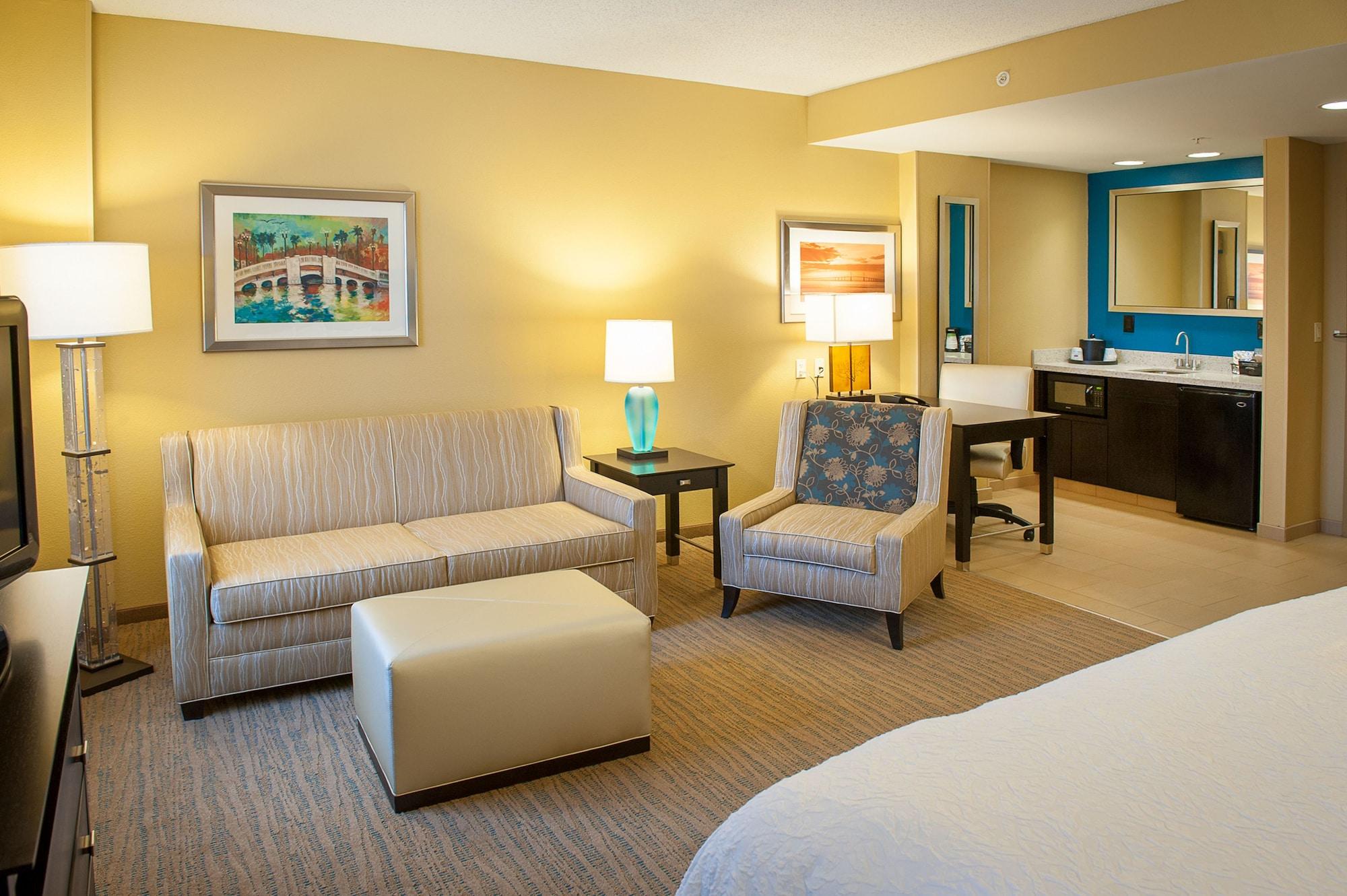 Hampton Inn & Suites St. Petersburg/Downtown Екстериор снимка