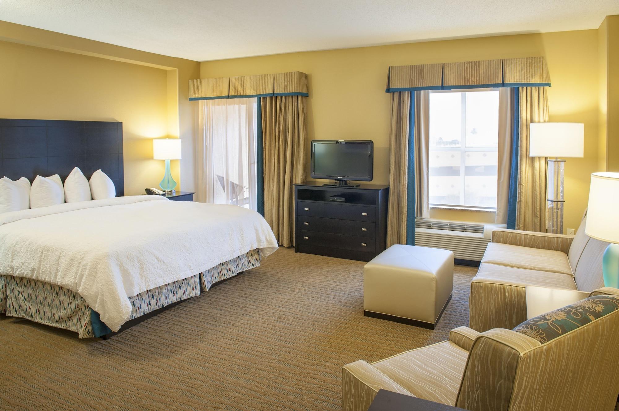 Hampton Inn & Suites St. Petersburg/Downtown Екстериор снимка