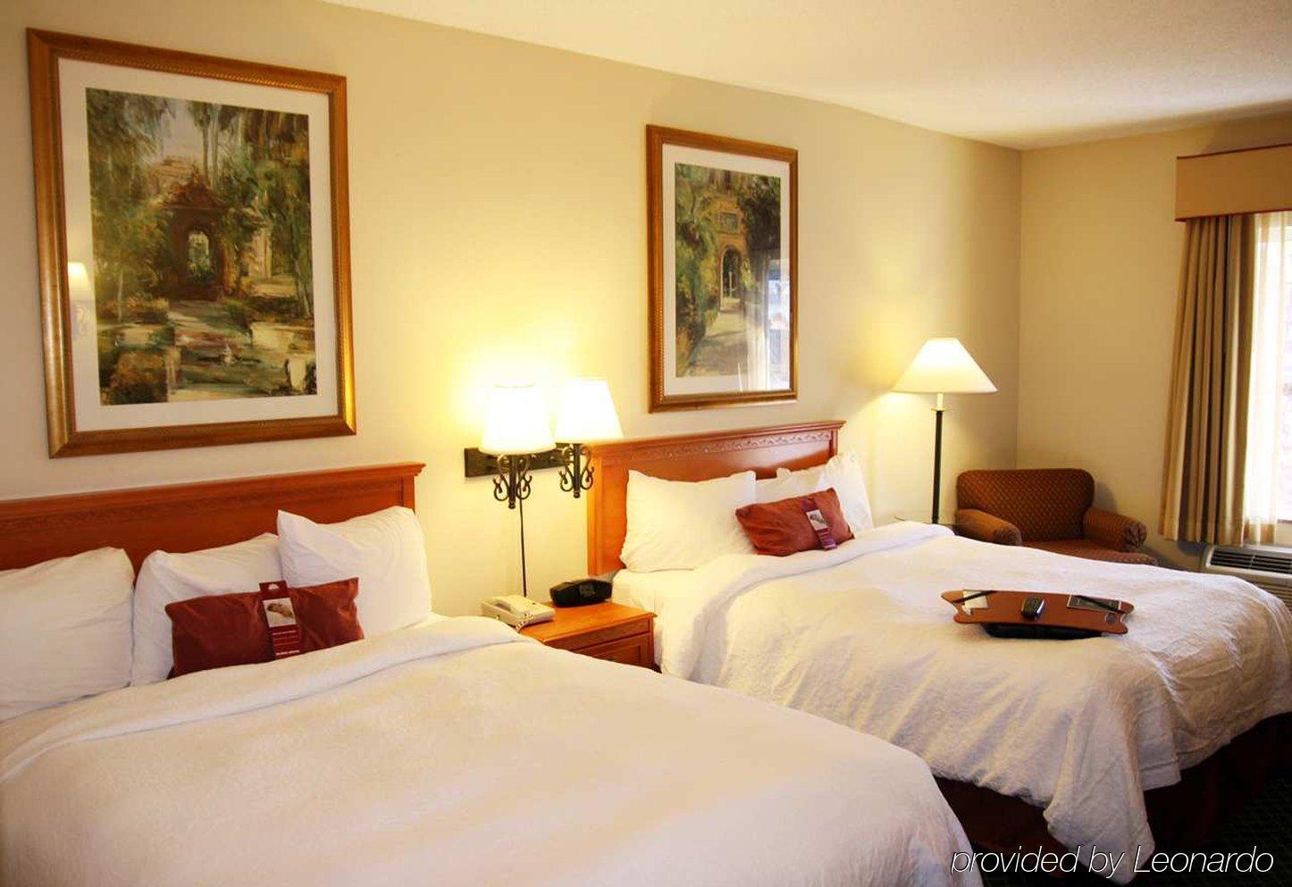 Hampton Inn & Suites St. Petersburg/Downtown Стая снимка