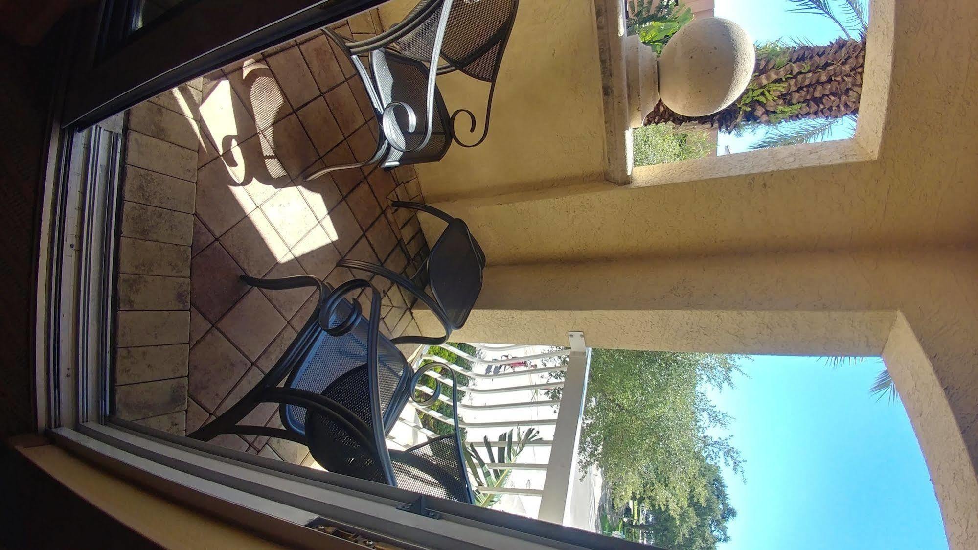 Hampton Inn & Suites St. Petersburg/Downtown Екстериор снимка